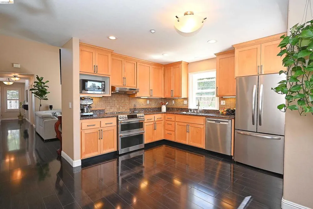 2472 W Avenue 136Th San Leandro, CA 94577