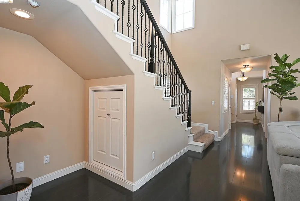 2472 W Avenue 136Th San Leandro, CA 94577