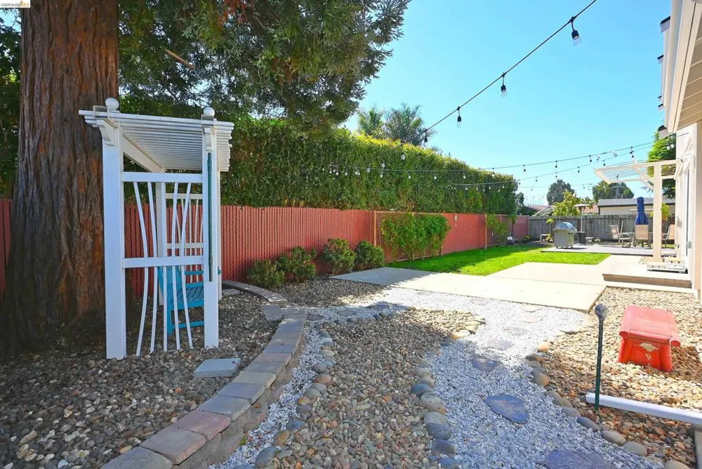 2472 W Avenue 136Th San Leandro, CA 94577