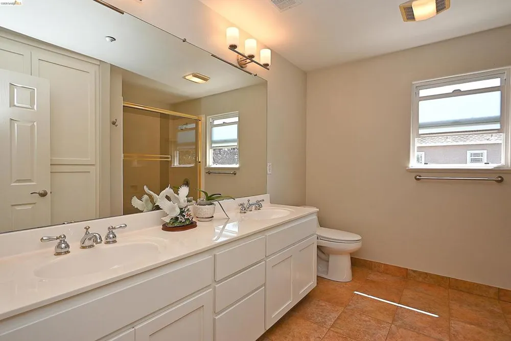 2472 W Avenue 136Th San Leandro, CA 94577