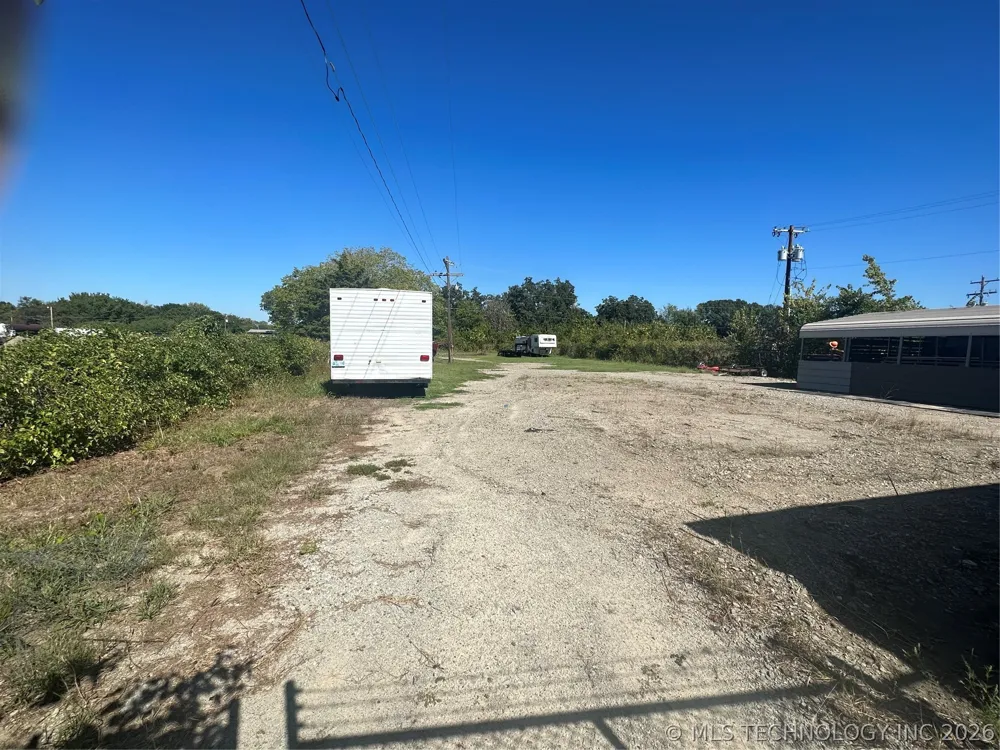 1692 J M Bailey Eufaula, OK 74432
