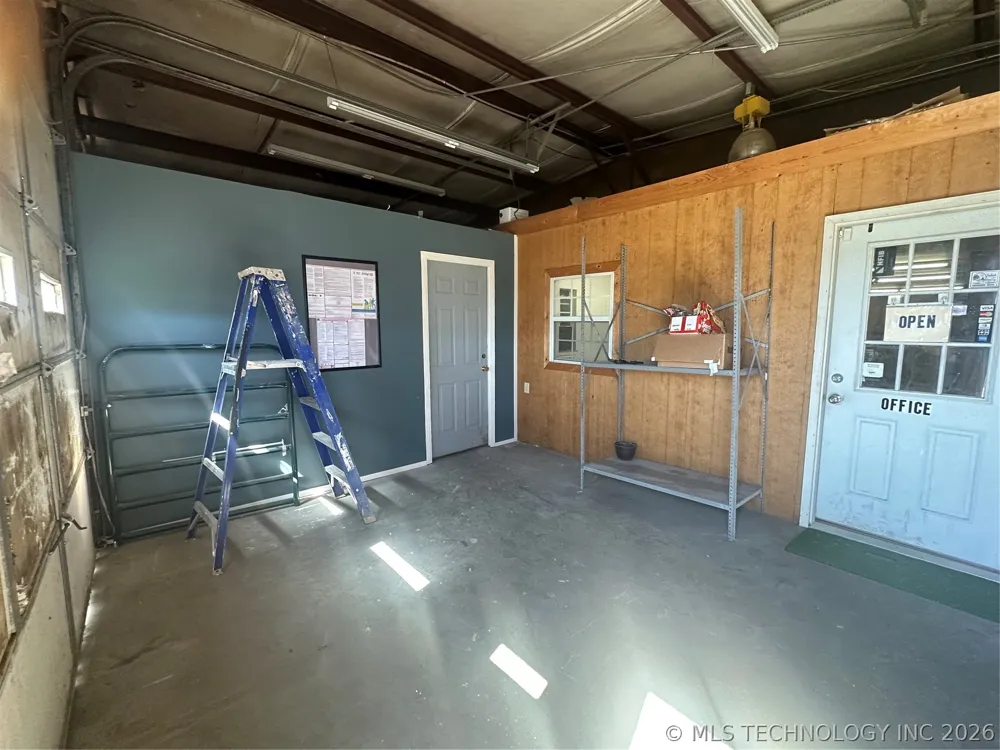 1692 J M Bailey Eufaula, OK 74432