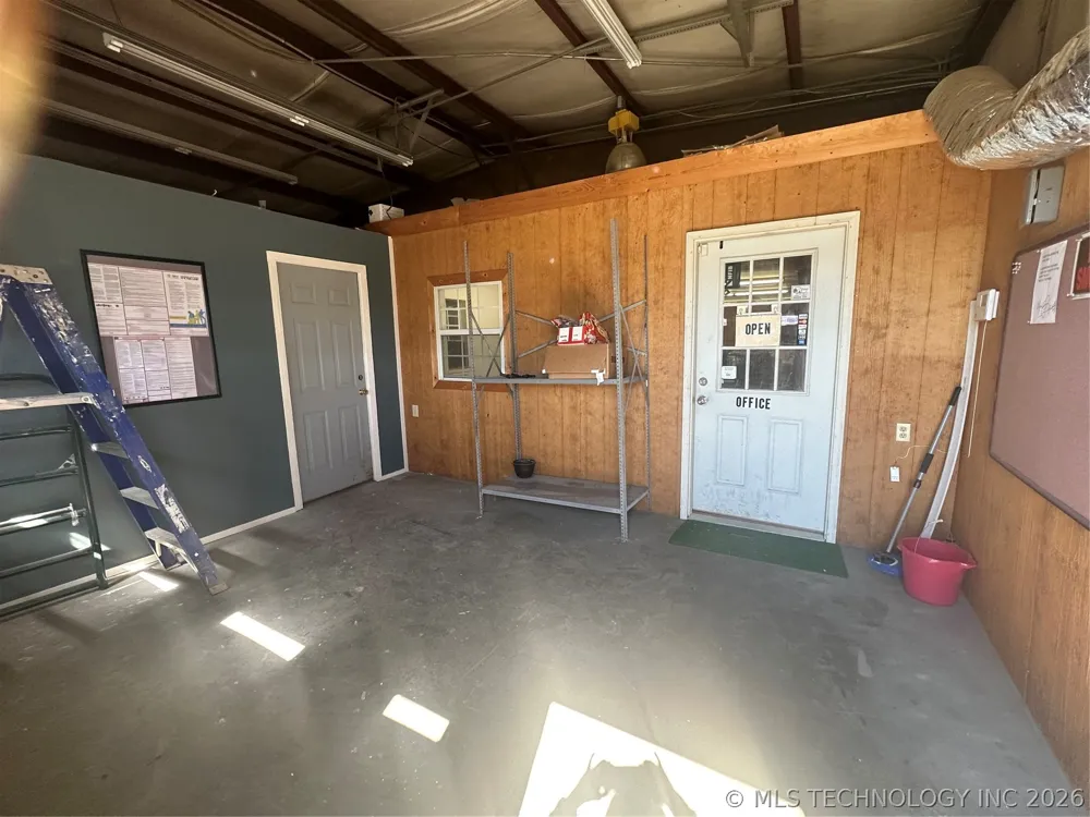 1692 J M Bailey Eufaula, OK 74432