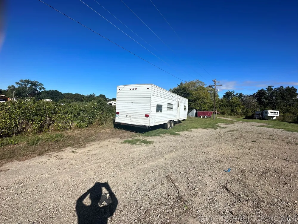 1692 J M Bailey Eufaula, OK 74432