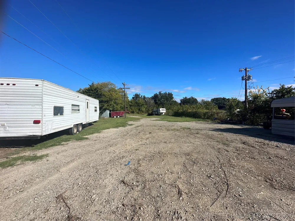 1692 J M Bailey Eufaula, OK 74432