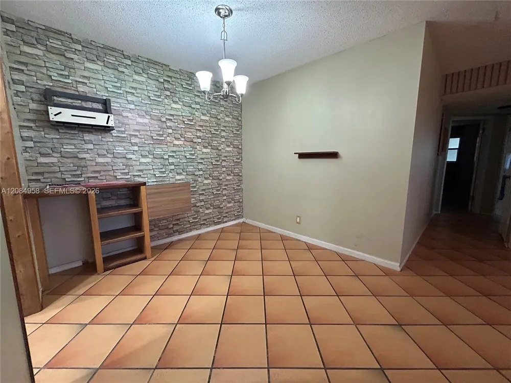 250 Layne Blvd #310 Hallandale Beach, FL 33009