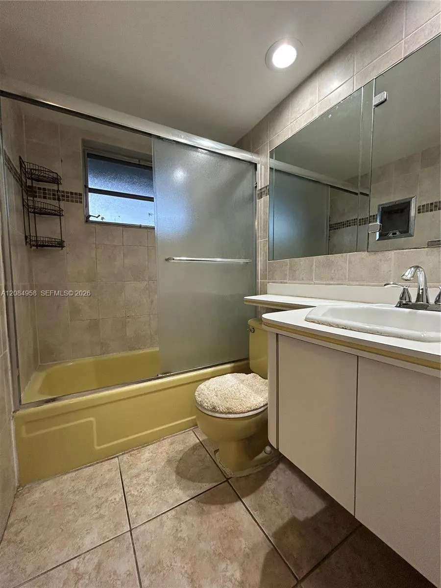 250 Layne Blvd #310 Hallandale Beach, FL 33009