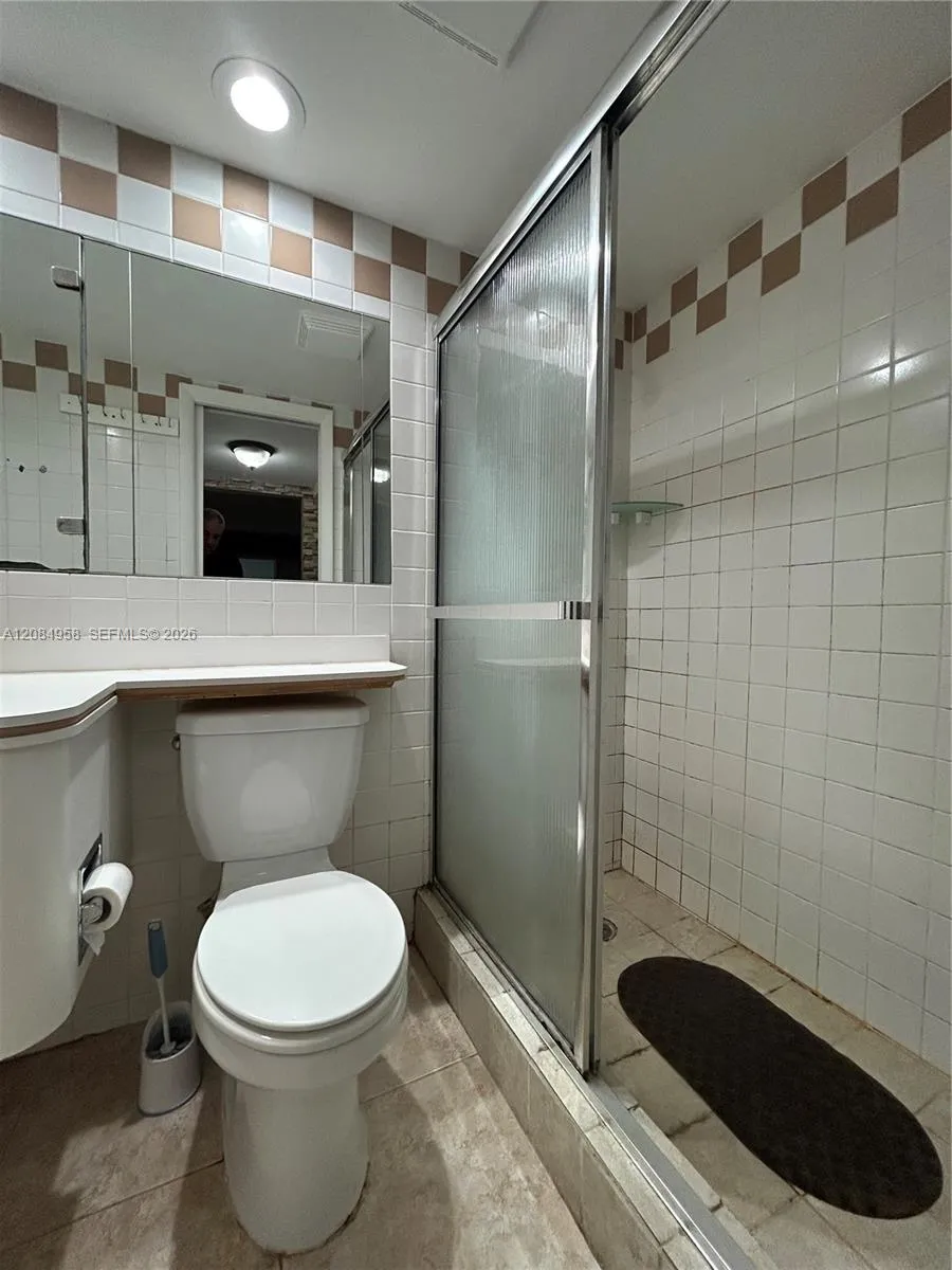 250 Layne Blvd #310 Hallandale Beach, FL 33009