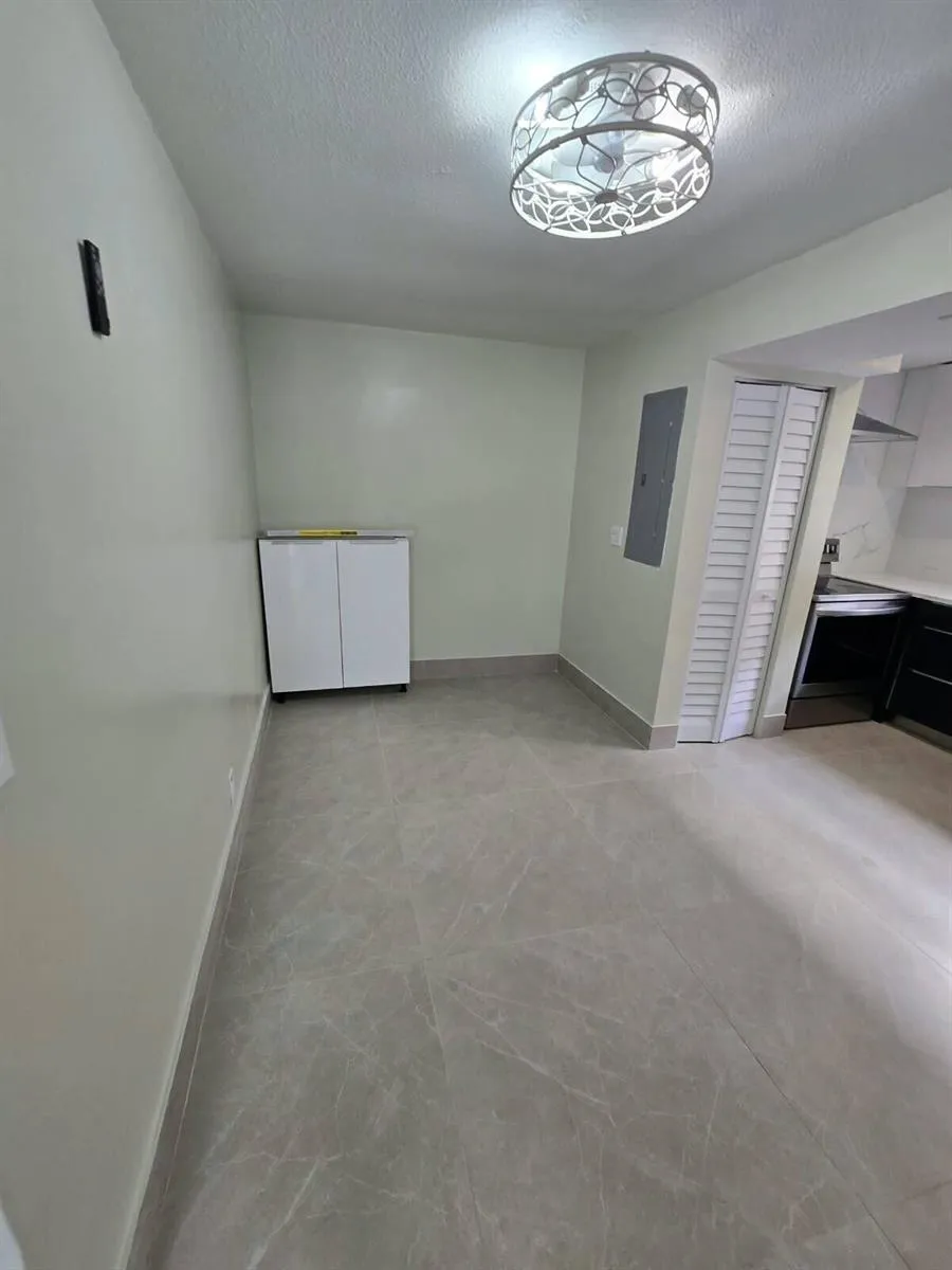 7924 SW 8TH STREET North Lauderdale, FL 33068