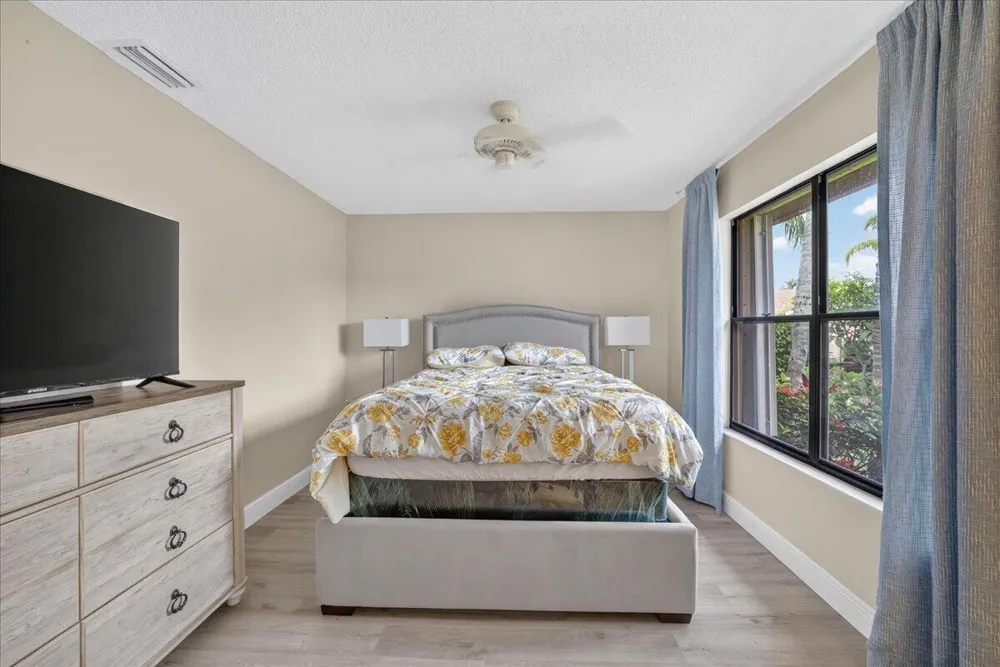 13355 TOUCHSTONE PLACE Palm Beach Gardens, FL 33418