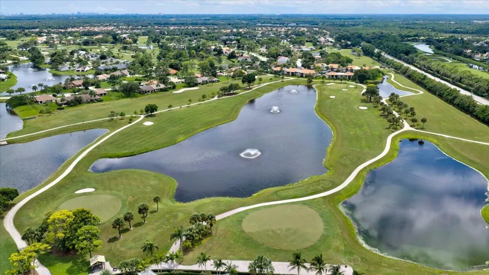 13355 TOUCHSTONE PLACE Palm Beach Gardens, FL 33418