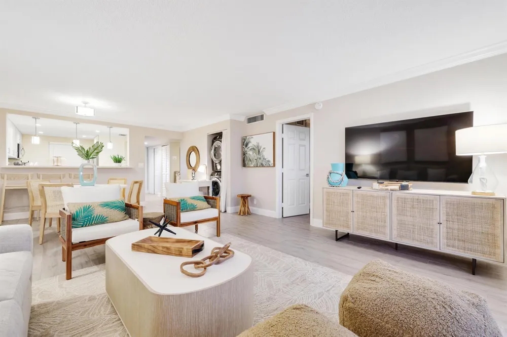 601 Ocean Boulevard #203 Boca Raton, FL 33432