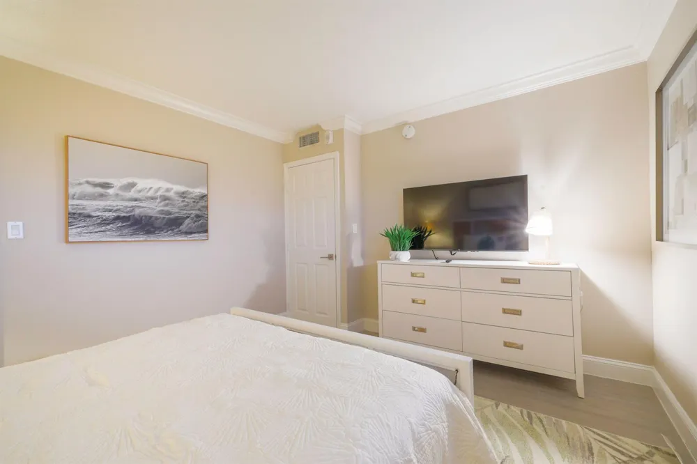 601 Ocean Boulevard #203 Boca Raton, FL 33432