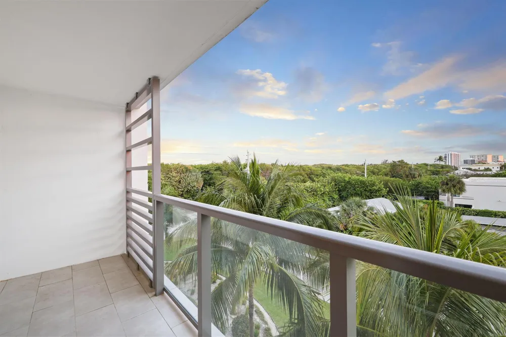601 Ocean Boulevard #203 Boca Raton, FL 33432