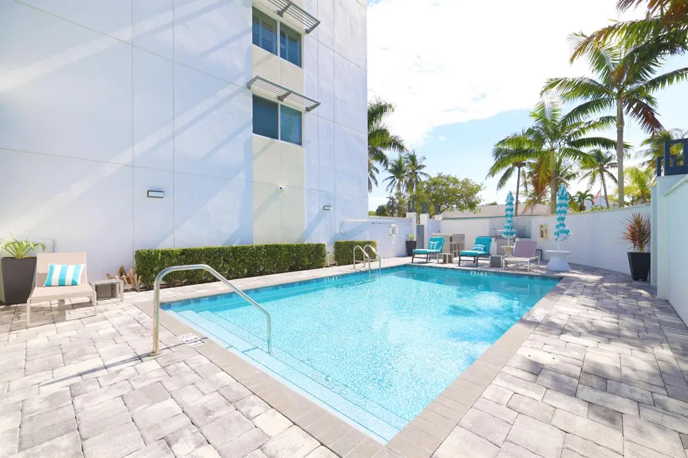 601 Ocean Boulevard #203 Boca Raton, FL 33432