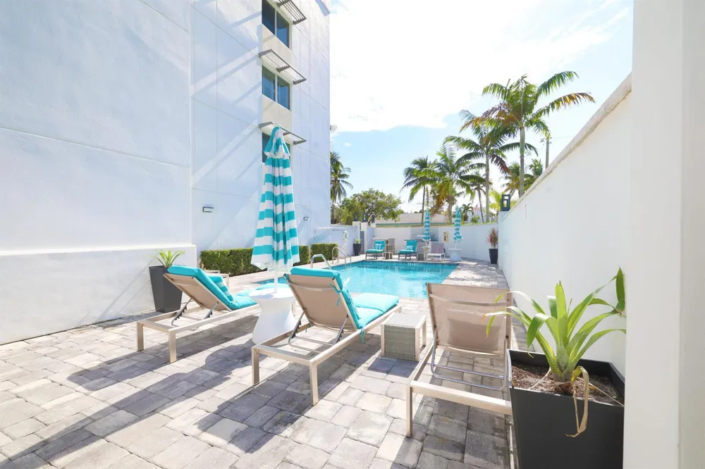 601 Ocean Boulevard #203 Boca Raton, FL 33432