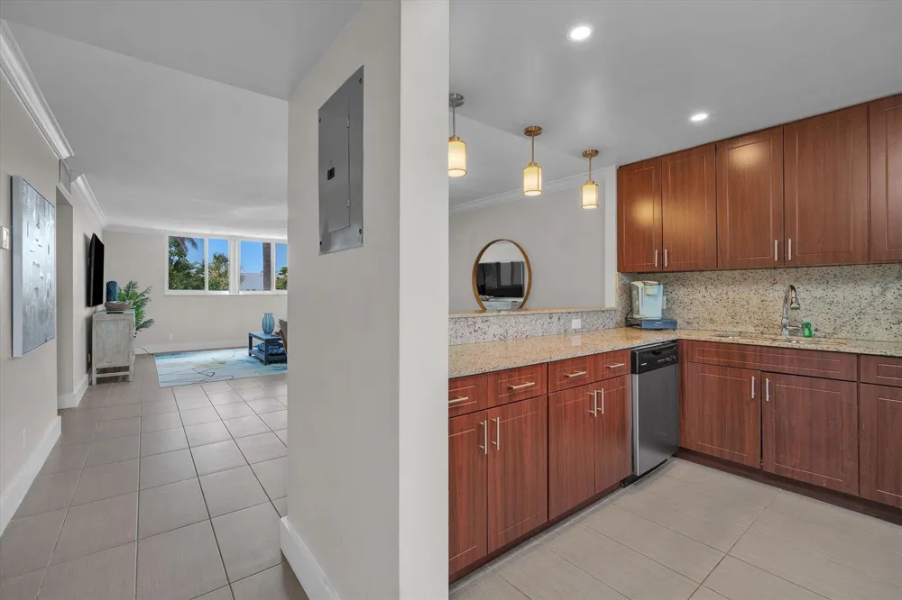601 Ocean Boulevard #203 Boca Raton, FL 33432