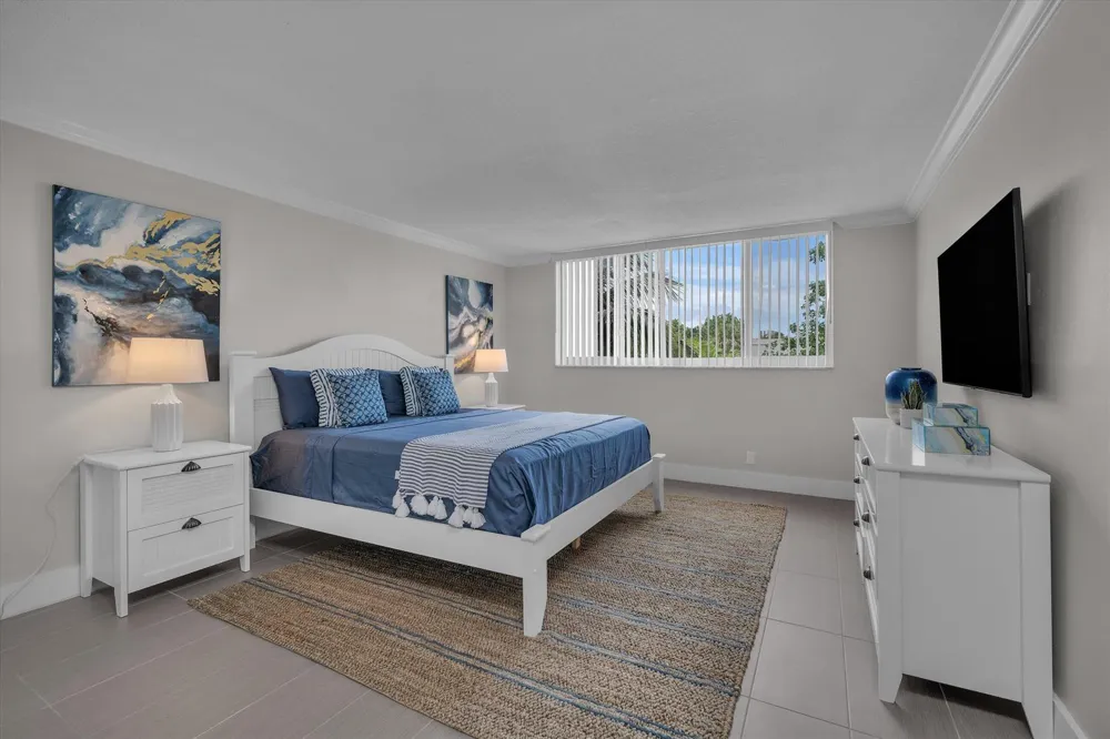 601 Ocean Boulevard #203 Boca Raton, FL 33432
