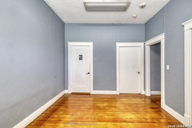 1007 GETTY ST Uvalde, TX 78801