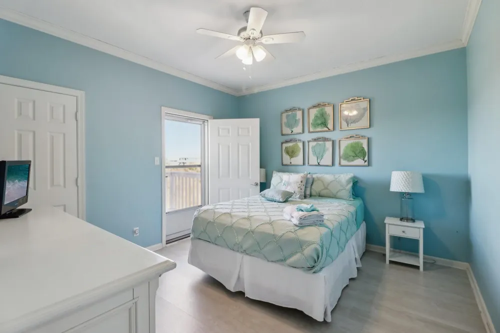 22322 Vista Del Mar Galveston, TX 77554