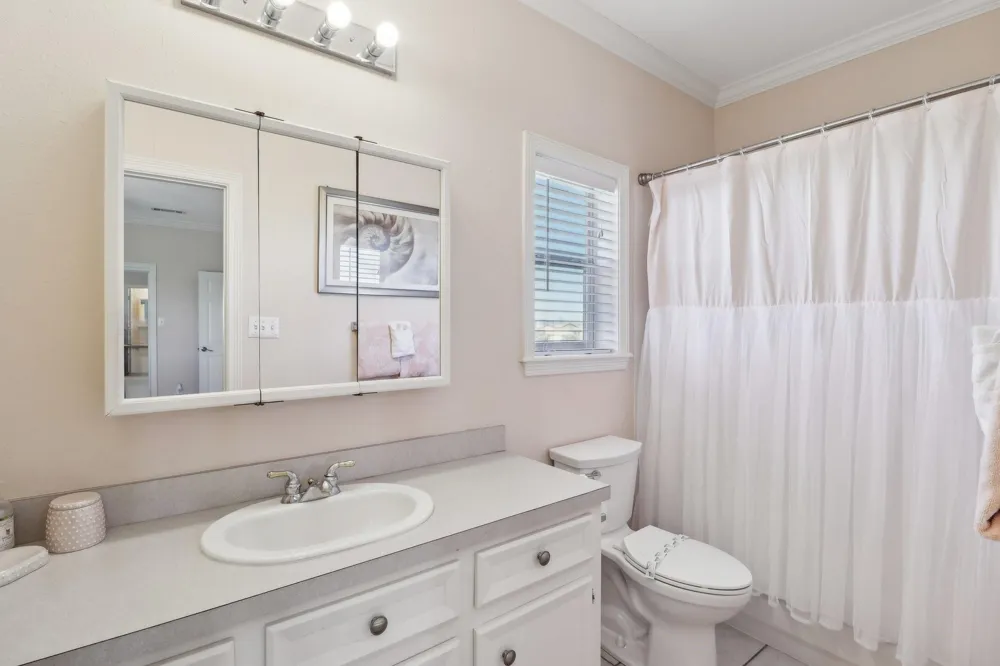 22322 Vista Del Mar Galveston, TX 77554