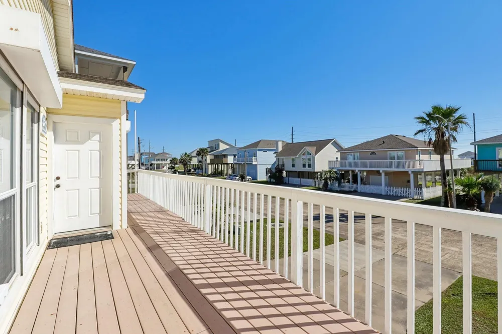 22322 Vista Del Mar Galveston, TX 77554