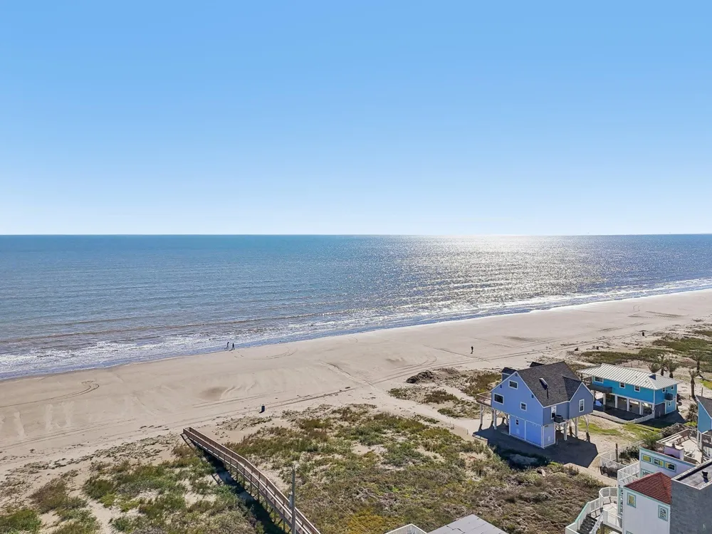 22322 Vista Del Mar Galveston, TX 77554