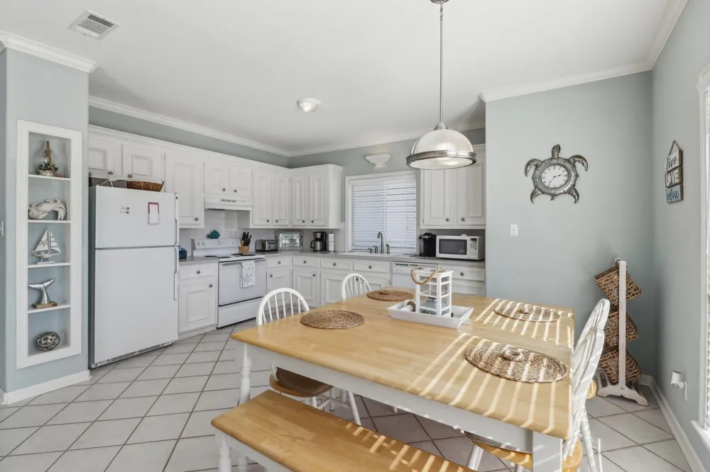 22322 Vista Del Mar Galveston, TX 77554