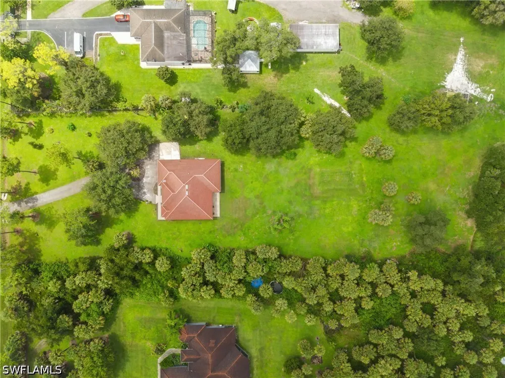 24th Avenue SE Naples, FL 34117