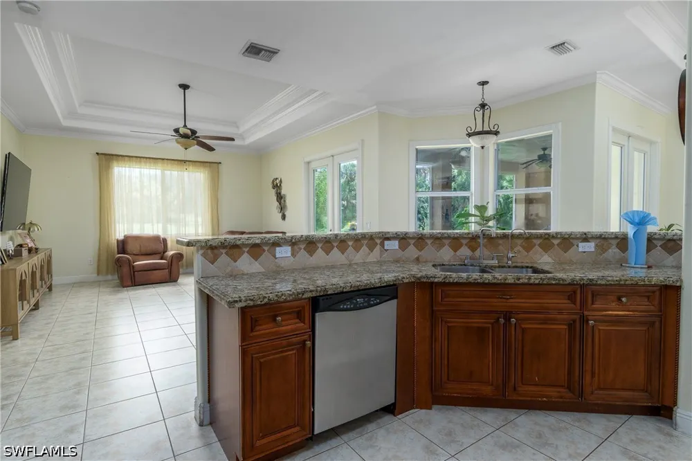 24th Avenue SE Naples, FL 34117
