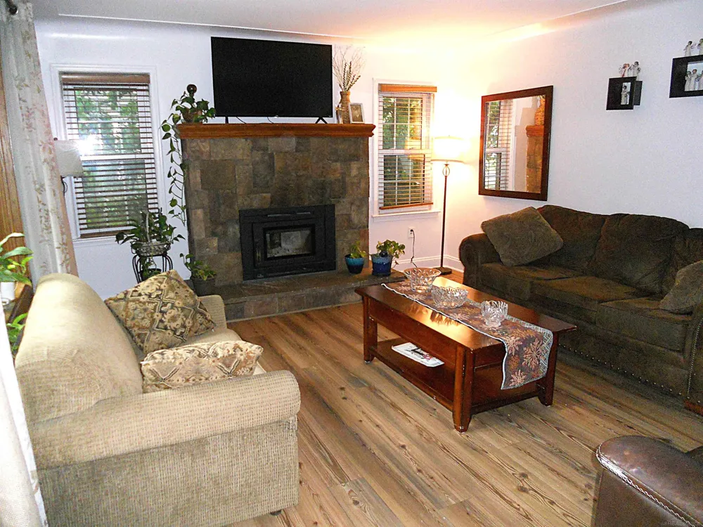 8239 Garbor Drive Warren City, MI 48093