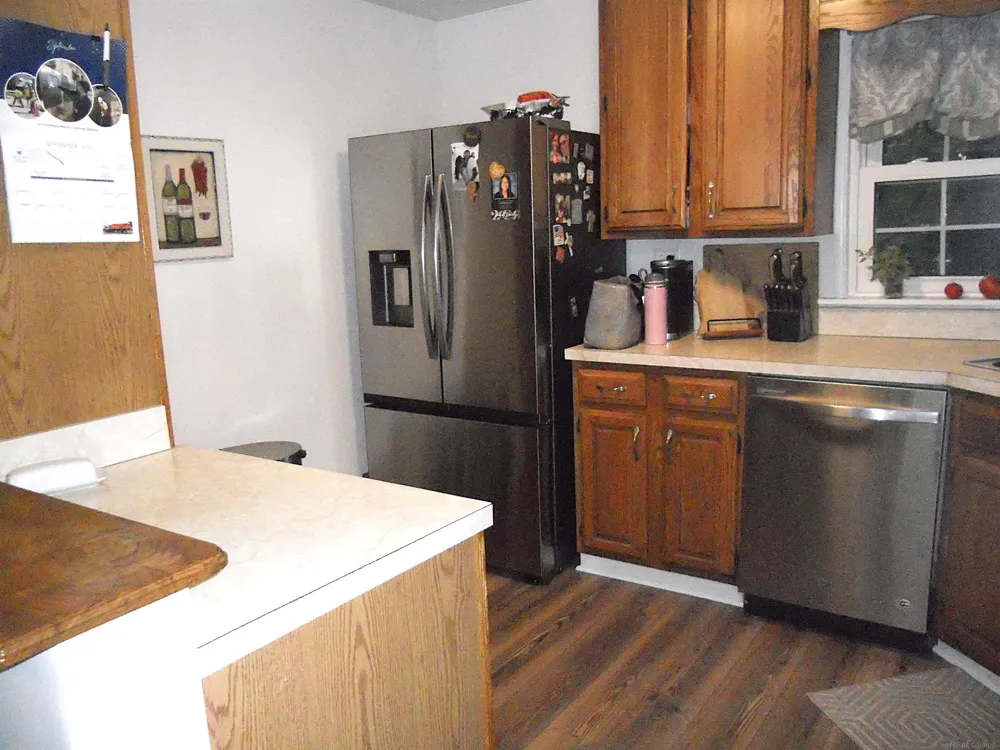 8239 Garbor Drive Warren City, MI 48093