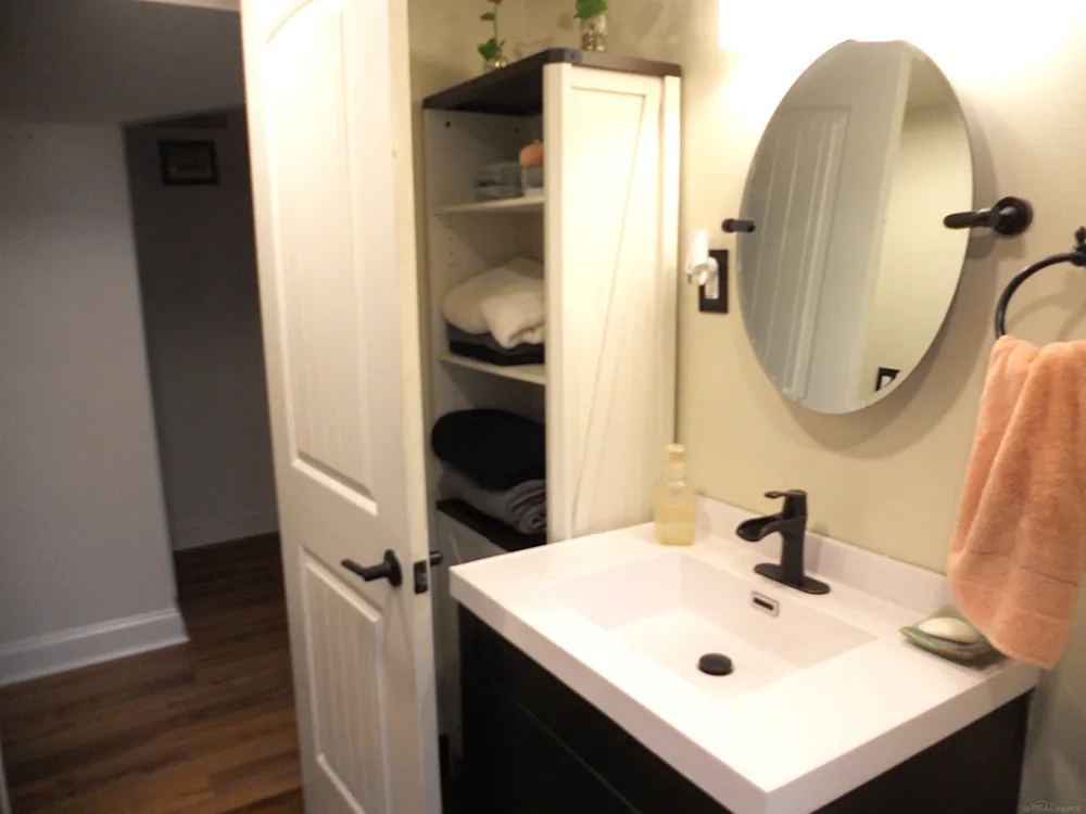 8239 Garbor Drive Warren City, MI 48093