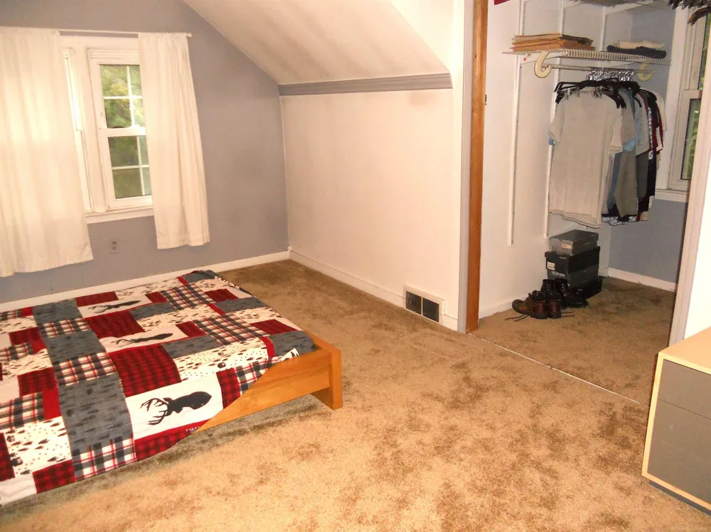 8239 Garbor Drive Warren City, MI 48093