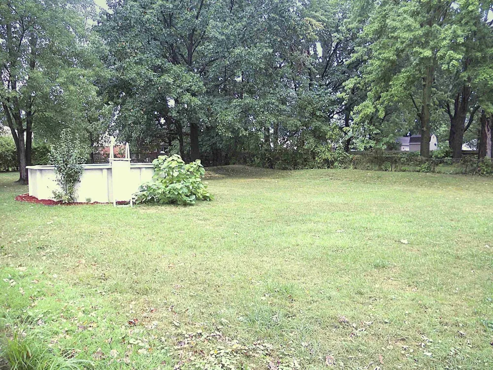 8239 Garbor Drive Warren City, MI 48093