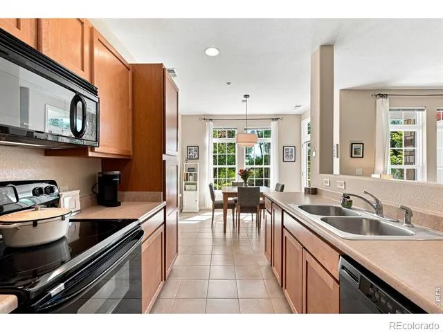 3528 Molly Lane Broomfield, CO 80023