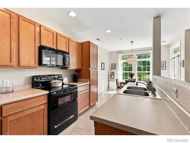 3528 Molly Lane Broomfield, CO 80023