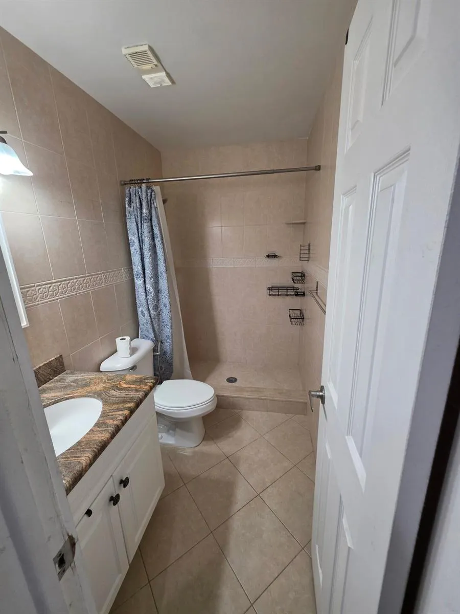 10046 WINDING LAKE ROAD #202 Sunrise, FL 33351