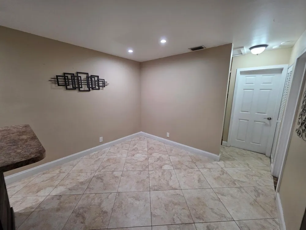 10046 WINDING LAKE ROAD #202 Sunrise, FL 33351