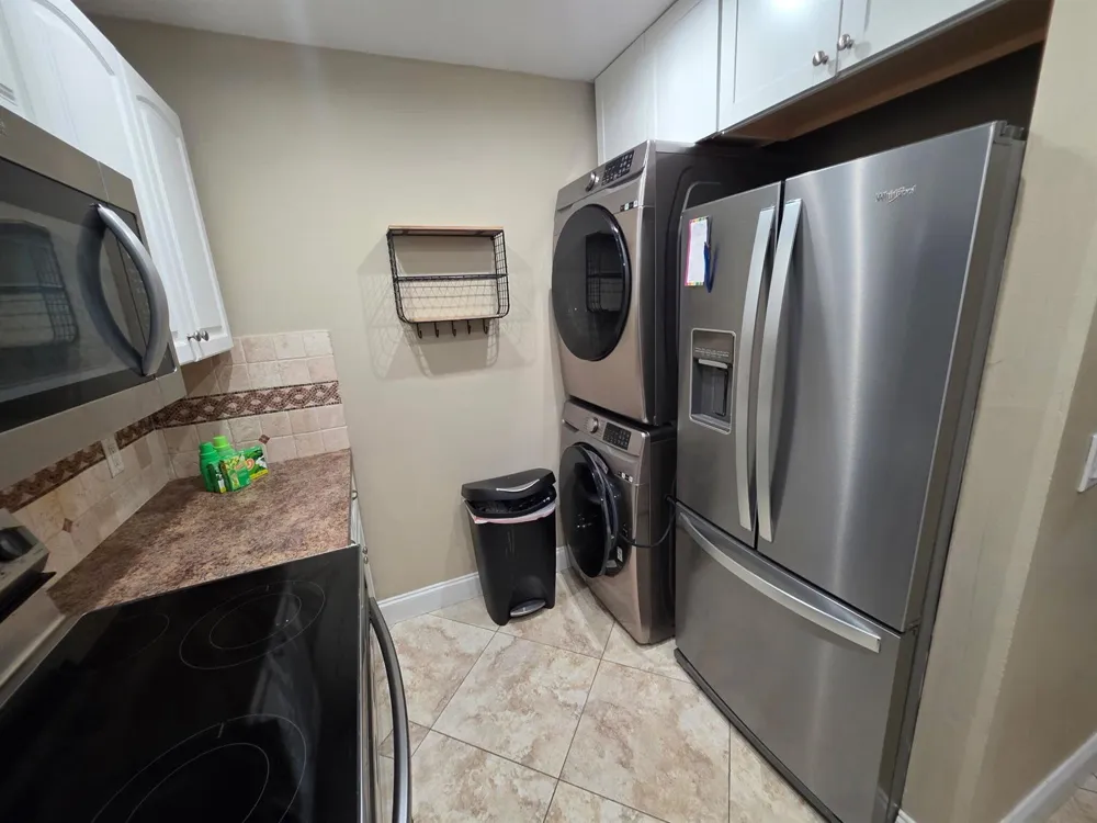 10046 WINDING LAKE ROAD #202 Sunrise, FL 33351