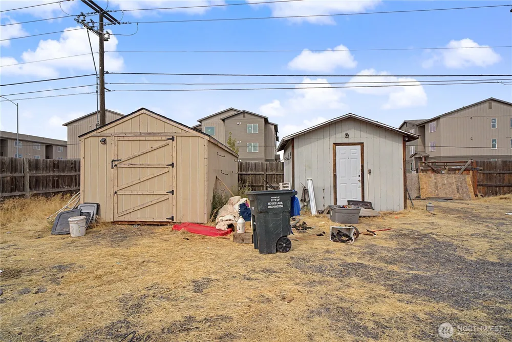912 W Loop Drive NE Moses Lake, WA 98837