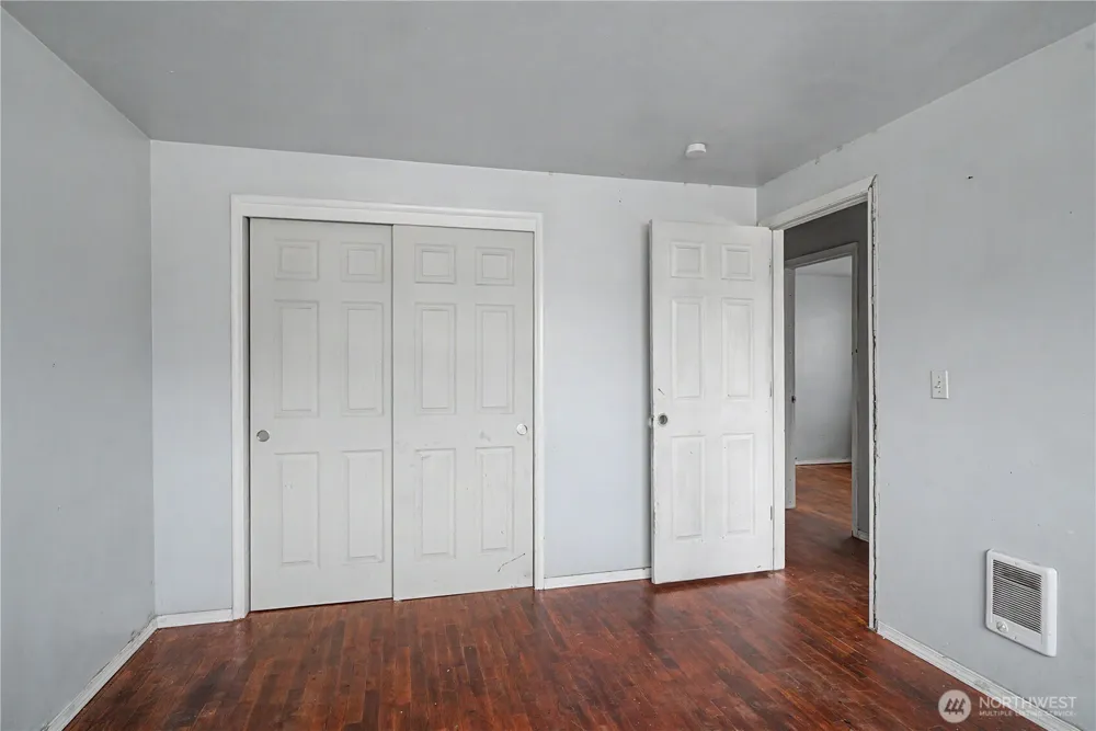 912 W Loop Drive NE Moses Lake, WA 98837