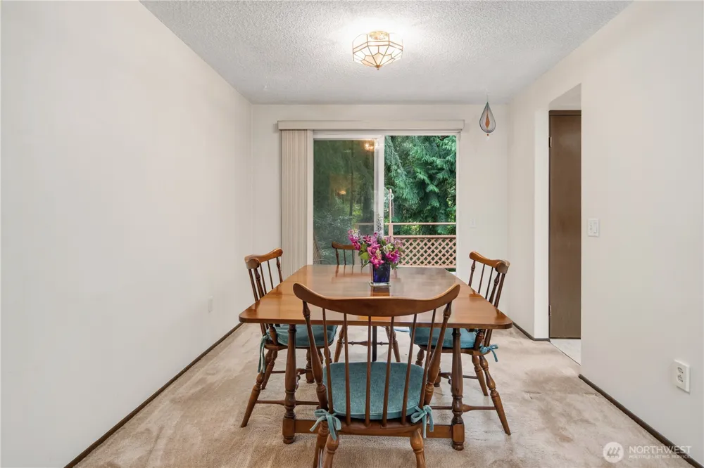 187 NW Bridle Ridge Place Bremerton, WA 98311