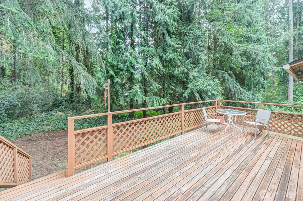 187 NW Bridle Ridge Place Bremerton, WA 98311