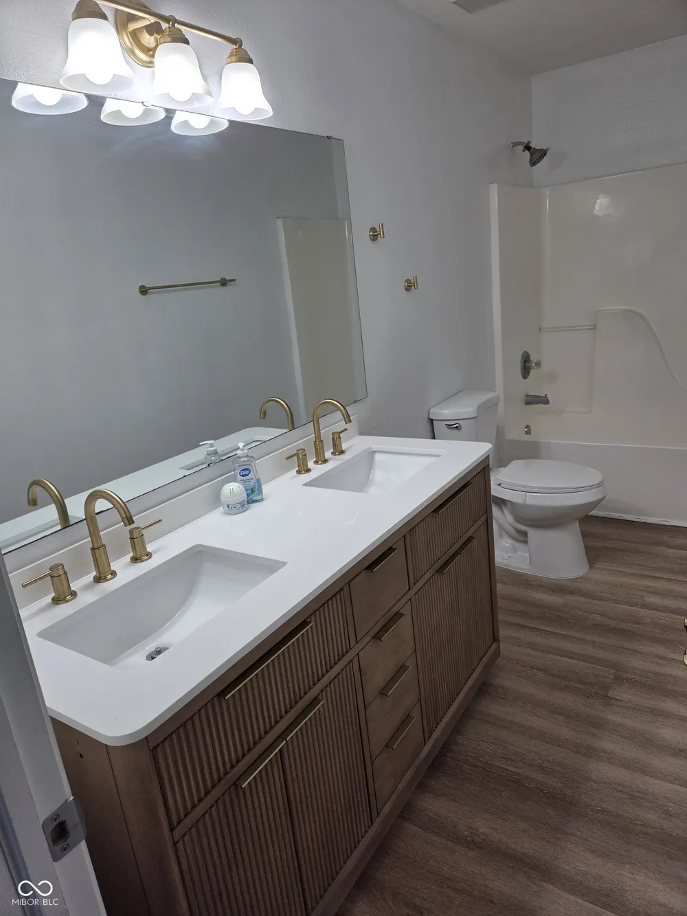 2360 Peter Court Indianapolis, IN 46229