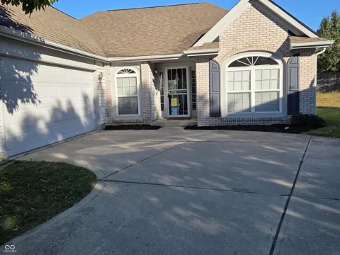 2360 Peter Court