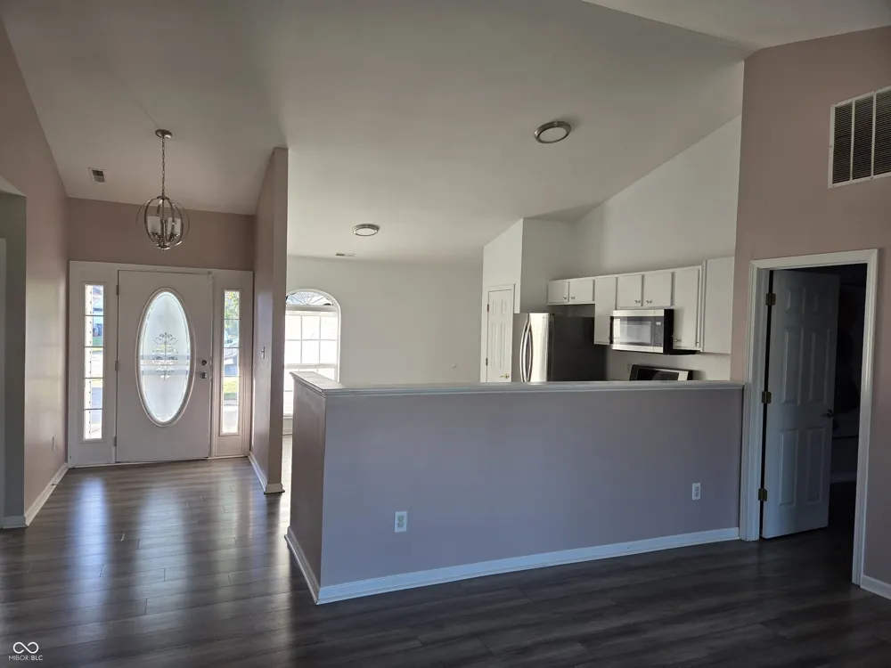 2360 Peter Court Indianapolis, IN 46229