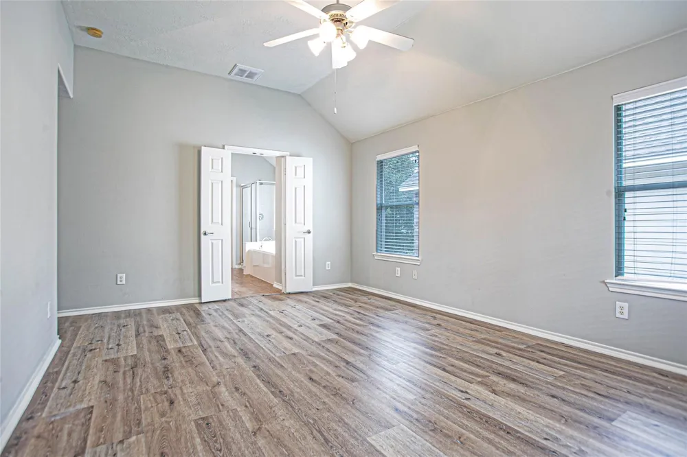 43 W Spindle Tree Circle The Woodlands, TX 77382