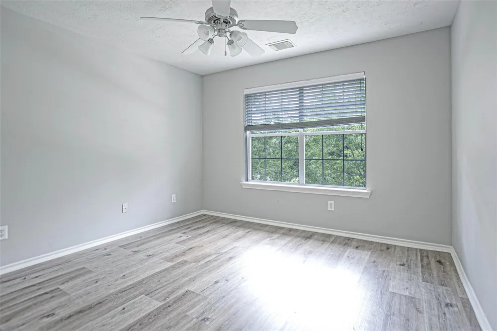 43 W Spindle Tree Circle The Woodlands, TX 77382