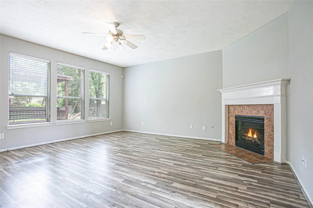 43 W Spindle Tree Circle The Woodlands, TX 77382